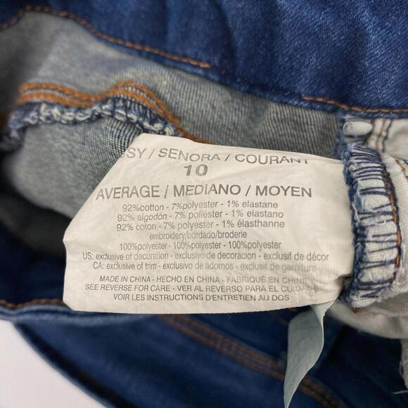 Bandolino Smooth Operator Skimmer Women's size 10 Blue Denim jean Shorts - Picture 4 of 4